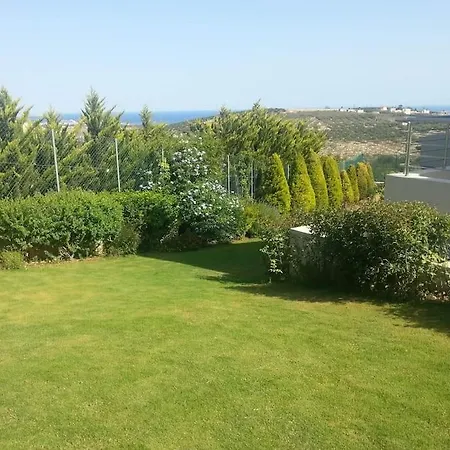 Ermis House
