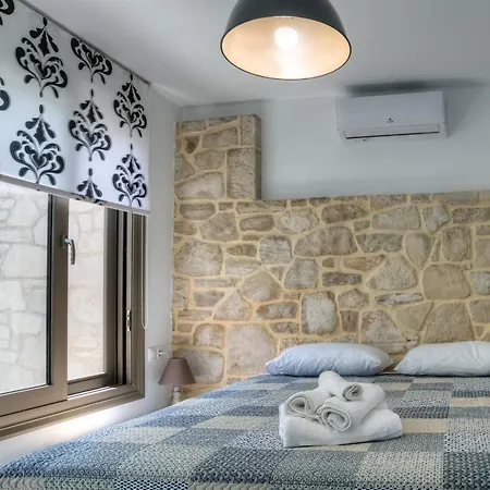 Apartament Ermis House *